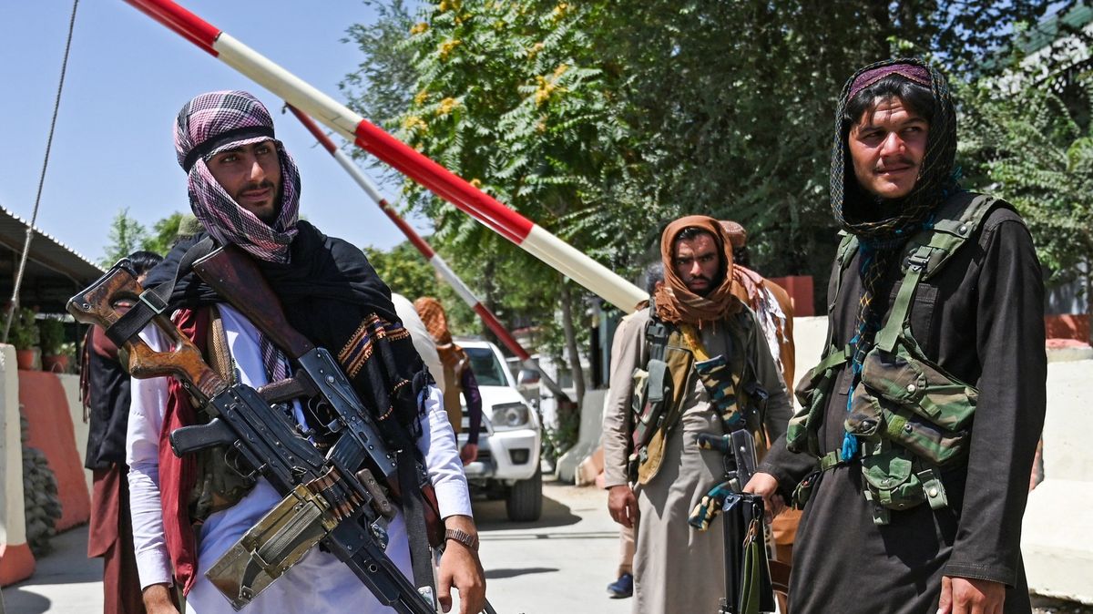 Napospas Tálibánu. Britové zapomněli na ambasádě údaje o spolupracovnících